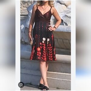 Elegant Black and Red Floral Dress In 100% Silk By Ted Baker Size 2